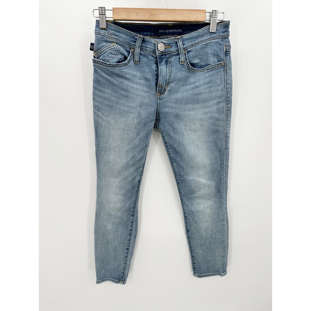 Rock & Republic Jeans Women 4 SHORT Blue Berlin Light Wash Denim Cotton‎ Blend